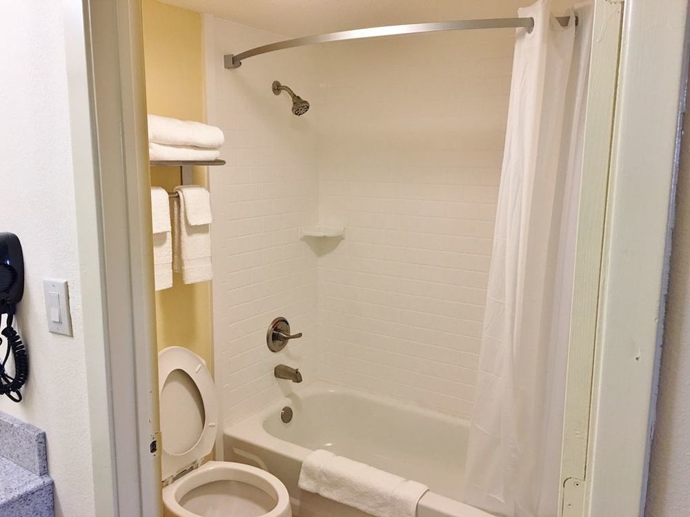Americas Best Value Inn Tupelo Barnes Crossing Chambre photo