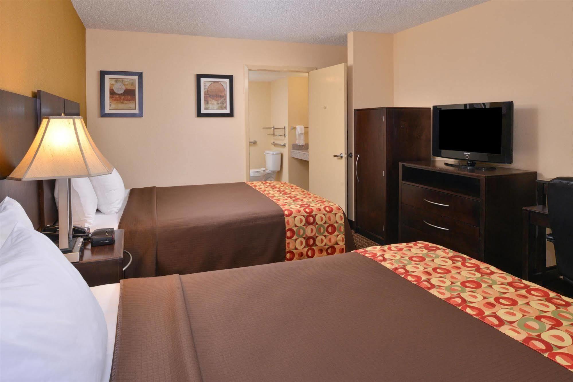Americas Best Value Inn Tupelo Barnes Crossing Extérieur photo